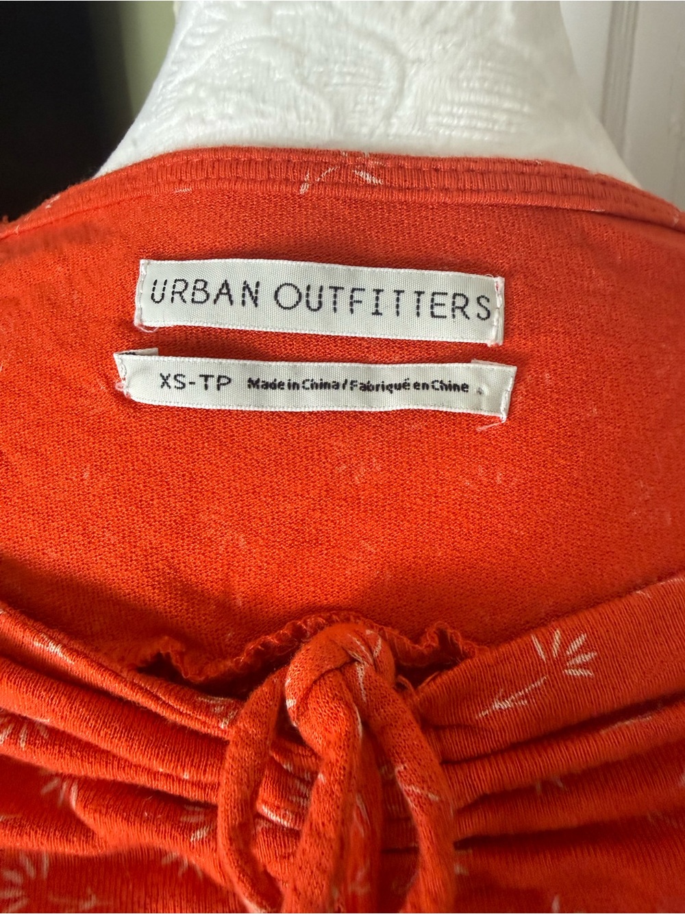 Y2K Urban Outfitters Smocked Long Sleeve Cropped Top - Picture 4 of 4